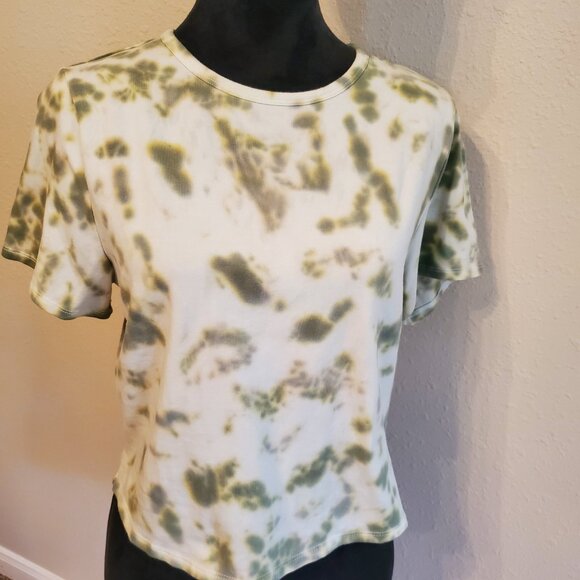 Tie Dye Women's Crop Top Short Sleeve 93% Cotton 7% Spandex Size 1X. - Picture 4 of 13